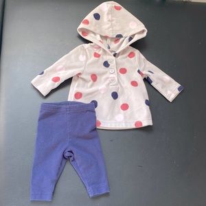 NB Polka dot fleece pull over with baby leggings